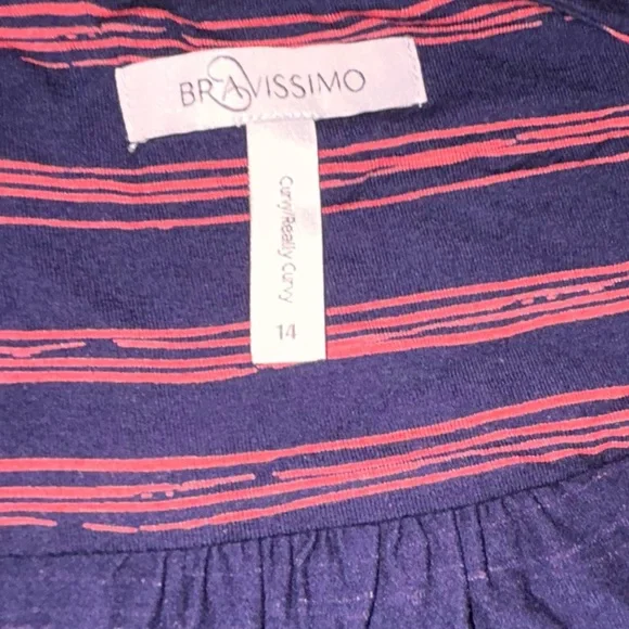 Striped Sleeveless Curvy Dress - Picture 6 of 11